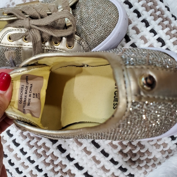 Gold sneakers - Picture 5 of 5